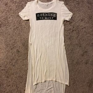 Lounge graphic shirt “Nothing to Wear”